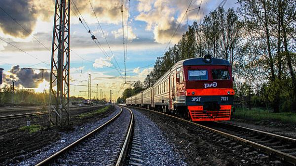 Летом пригородные поезда Вологда – Череповец – Бабаево будут курсировать в выходные дни